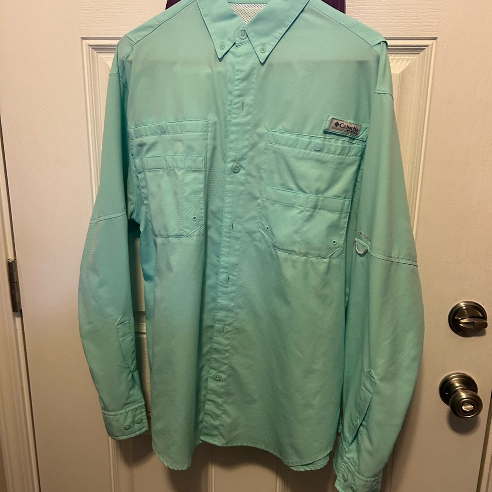Columbia Aqua Long Sleeve Shirt